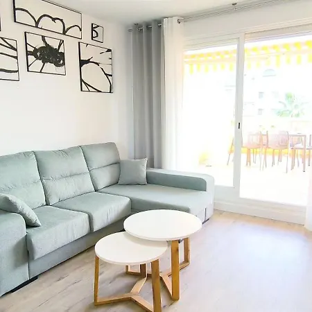 Brisas De By Costa Apartmán