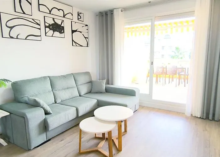 Brisas De By Costa Apartmán