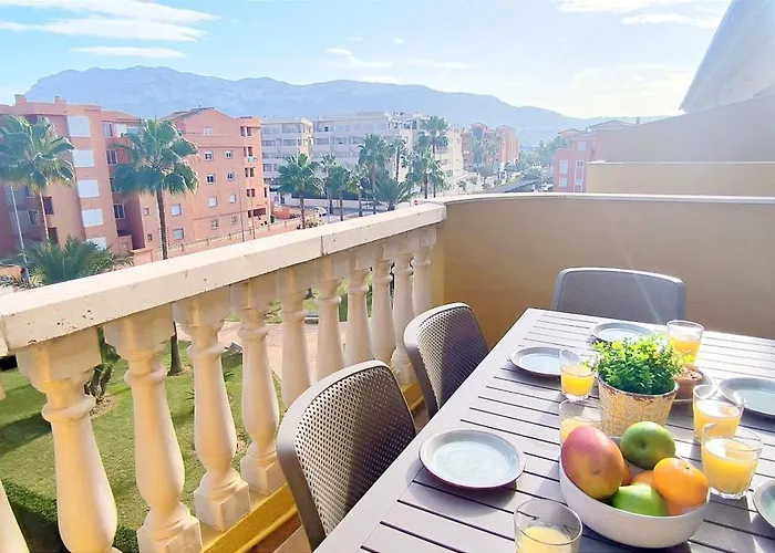 Brisas De By Costa Apartmán