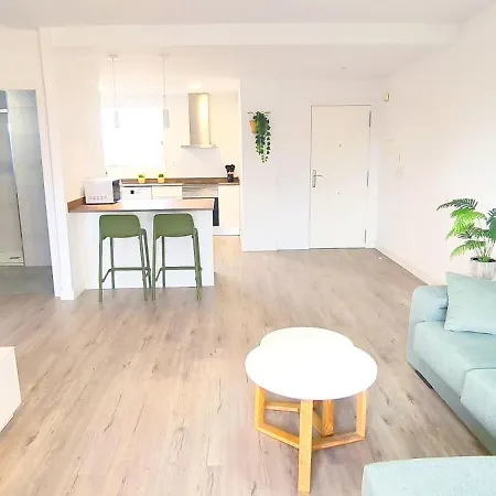 Brisas De By Costa Appartement